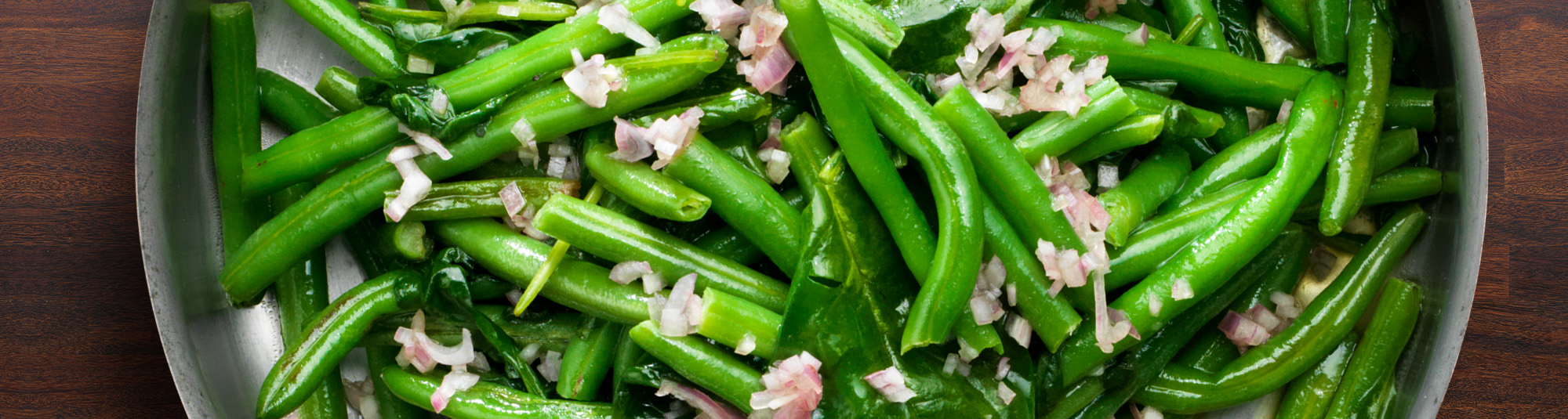 Stekta Haricots Verts med schalottenlök
