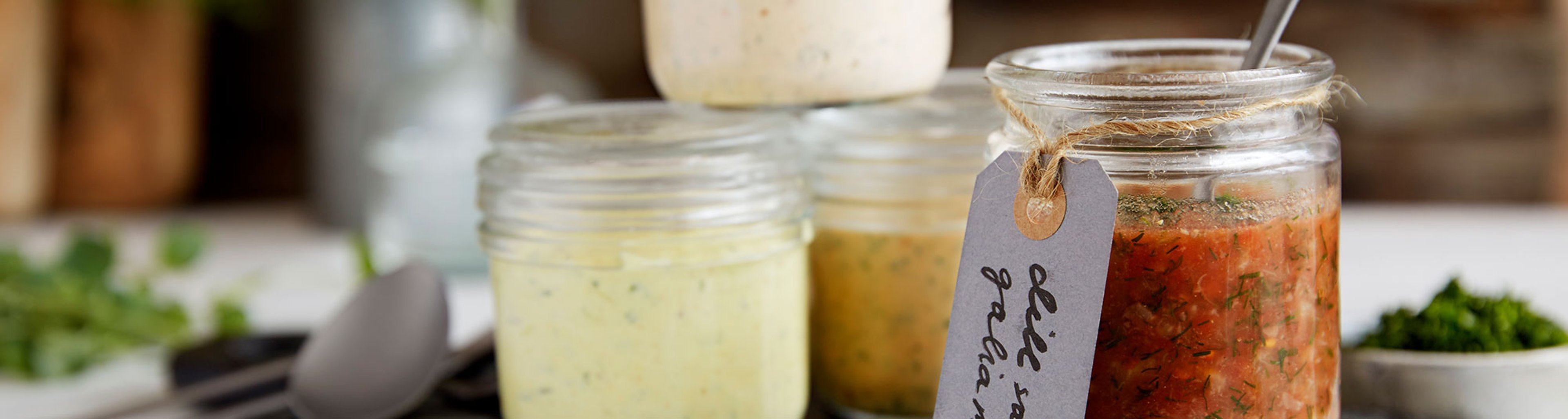 Tomatsalsa-med-sardeller-och-galiamelon2000x535.jpg