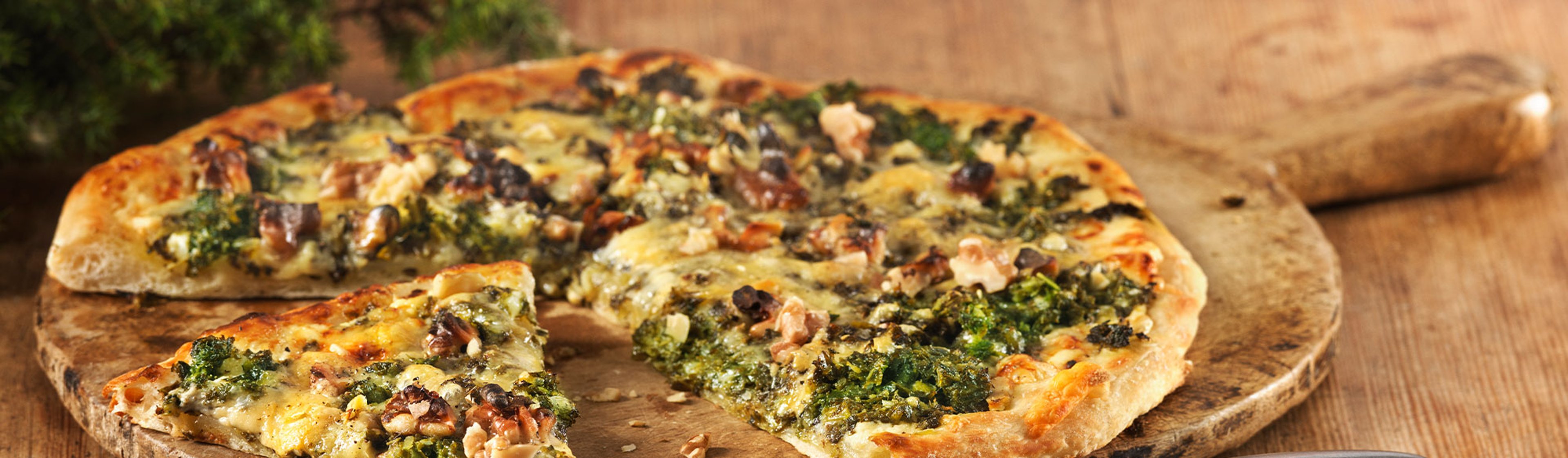 pizza-bianco-med-gronkal.jpg